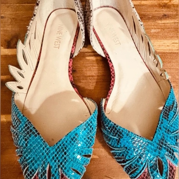 Nine West Multicolor Snakeskin design Pointed Toe Slip on Flats, Leather Upper. - Picture 2 of 6